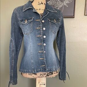 Stylish Denim Jacket with Button Details